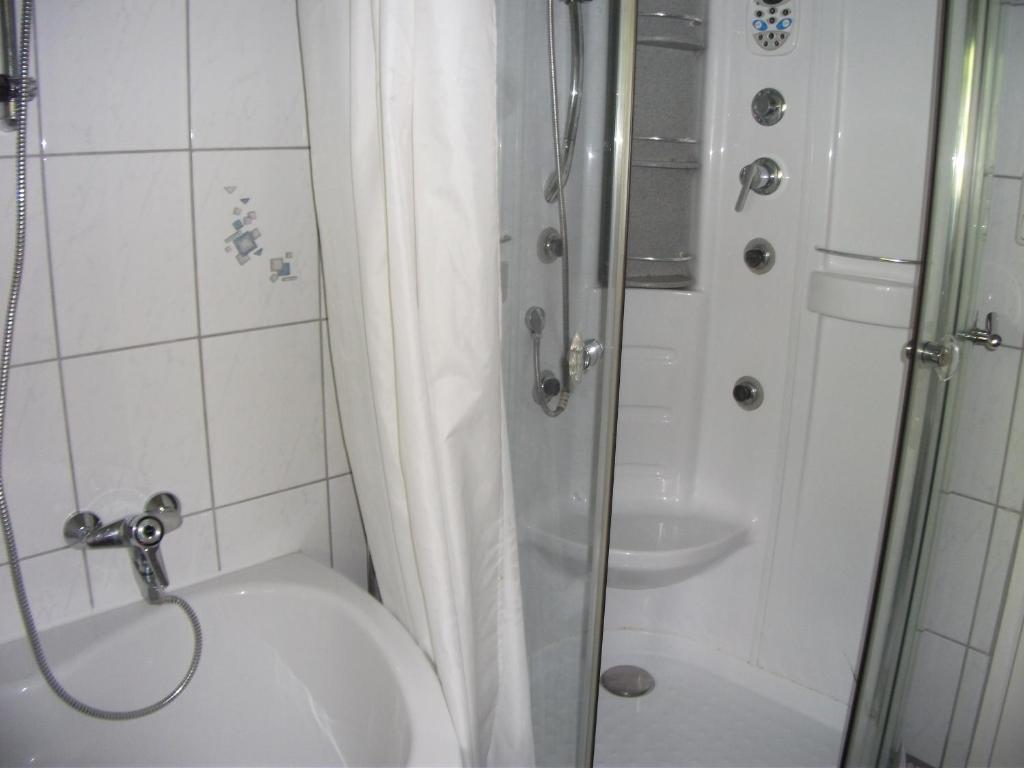 Ferienwohnung Krottensee Gmunden Bagian luar foto