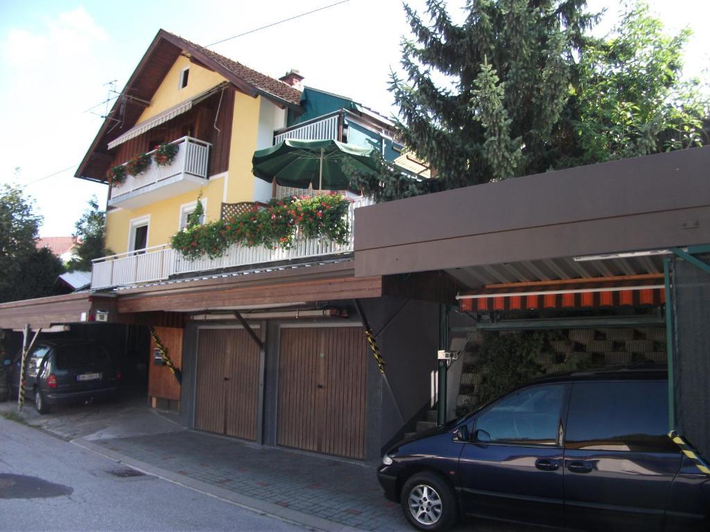 Ferienwohnung Krottensee Gmunden Bagian luar foto